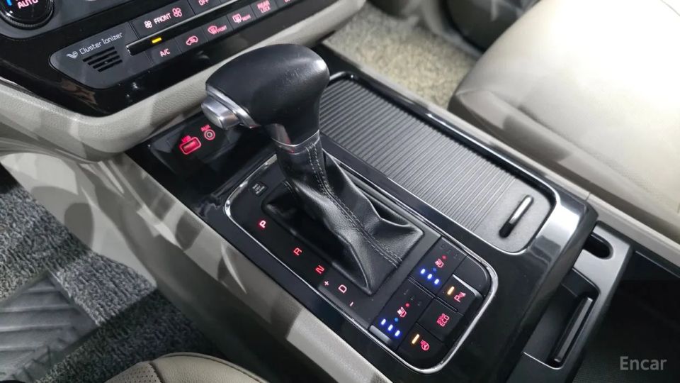Kia Canival