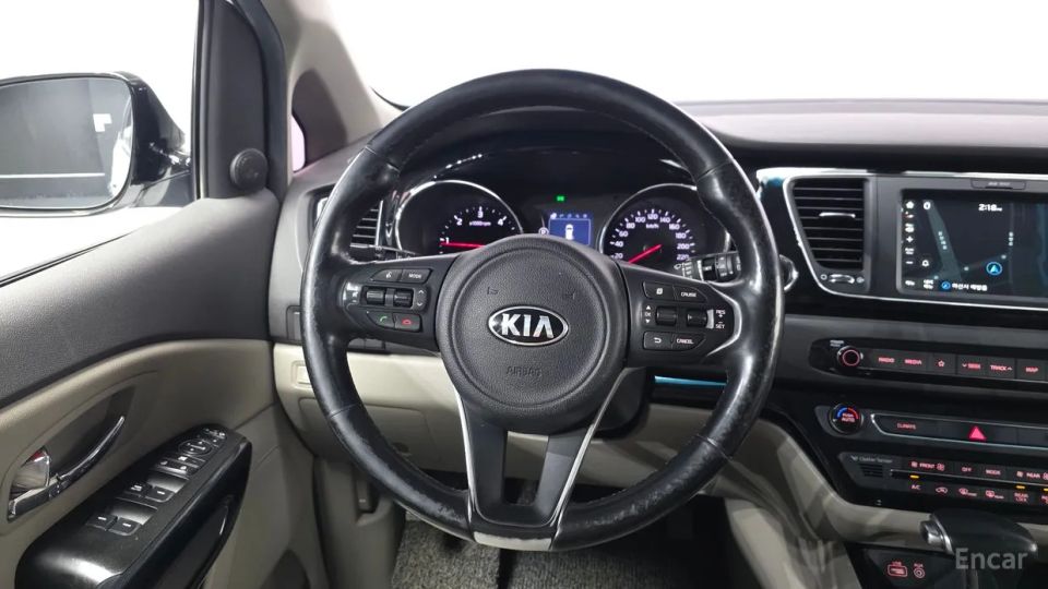 Kia Canival