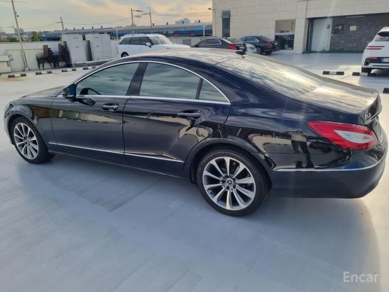 Mercedes-Benz CLS-Class