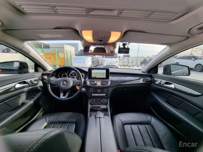Mercedes-Benz CLS-Class