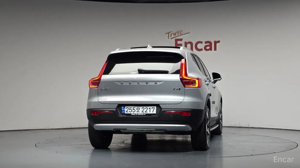 Volvo XC40
