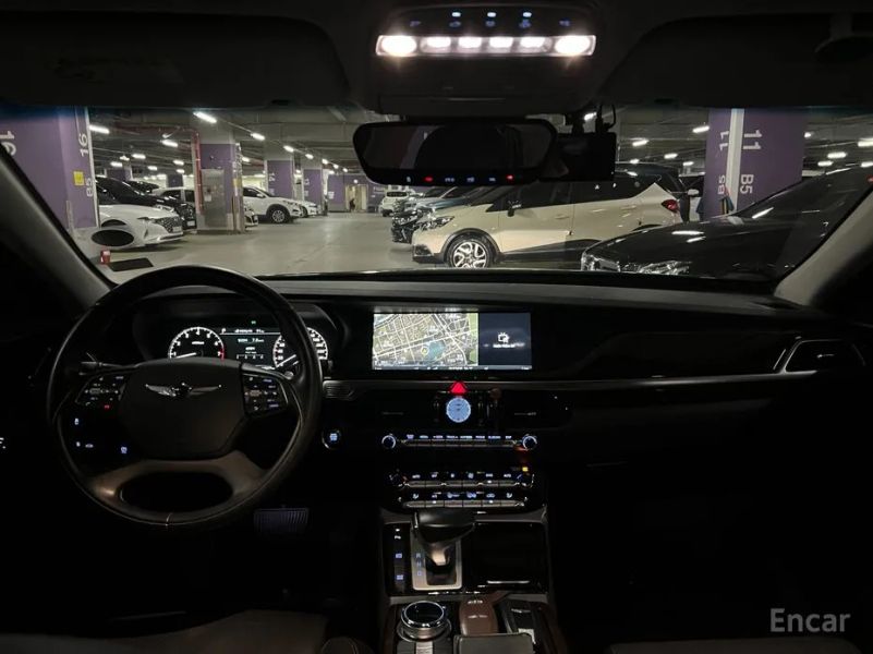 Genesis EQ900