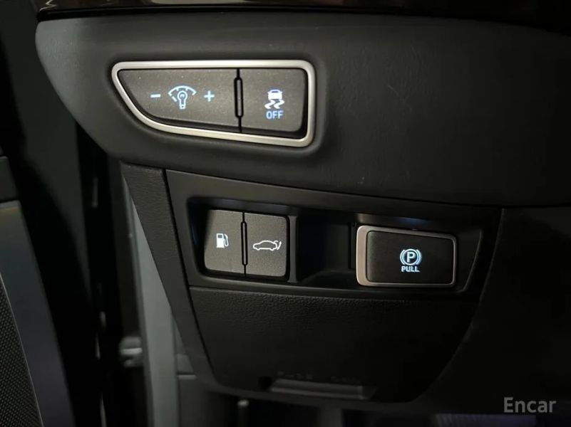 Genesis EQ900