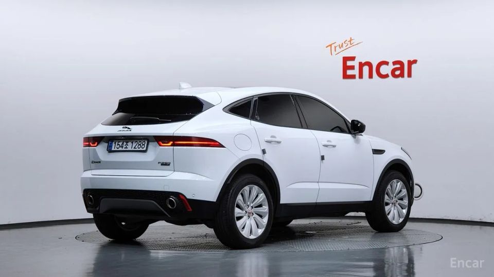 Jaguar E-PACE