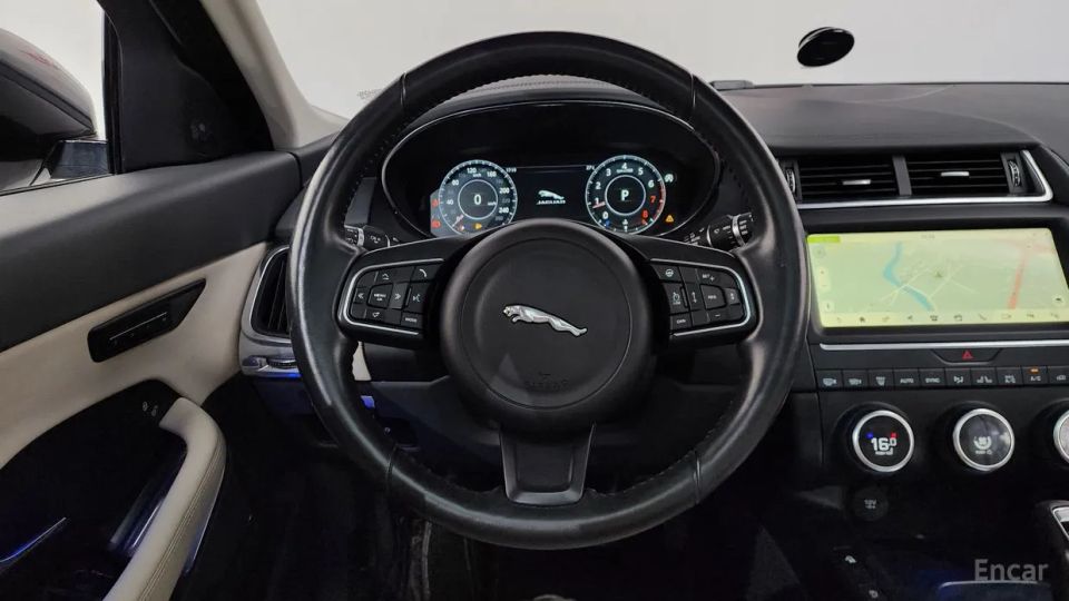 Jaguar E-PACE
