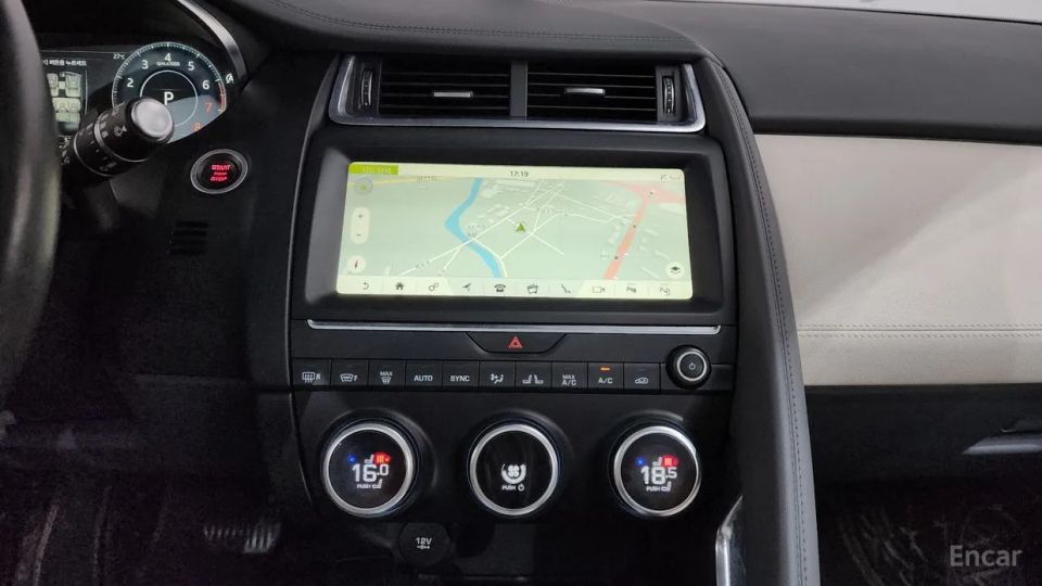 Jaguar E-PACE