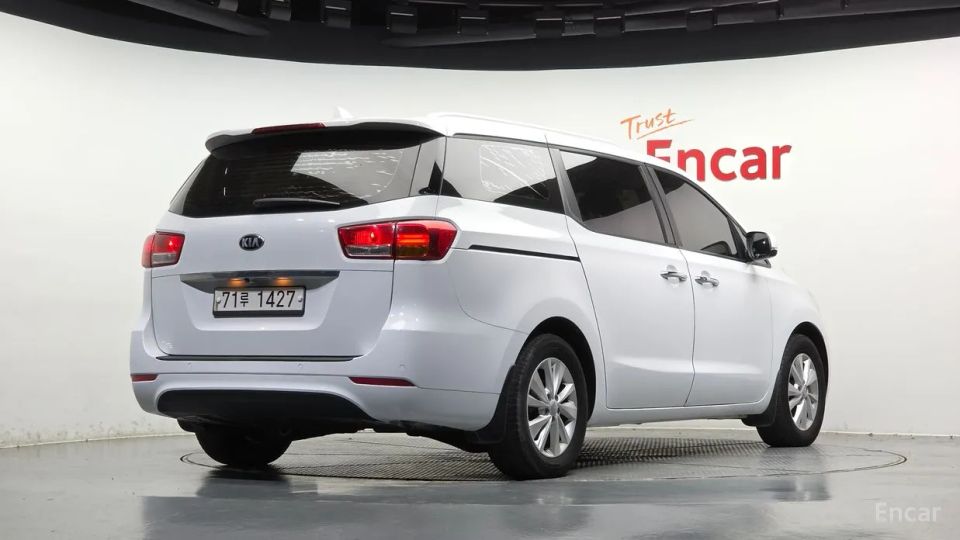 Kia Canival