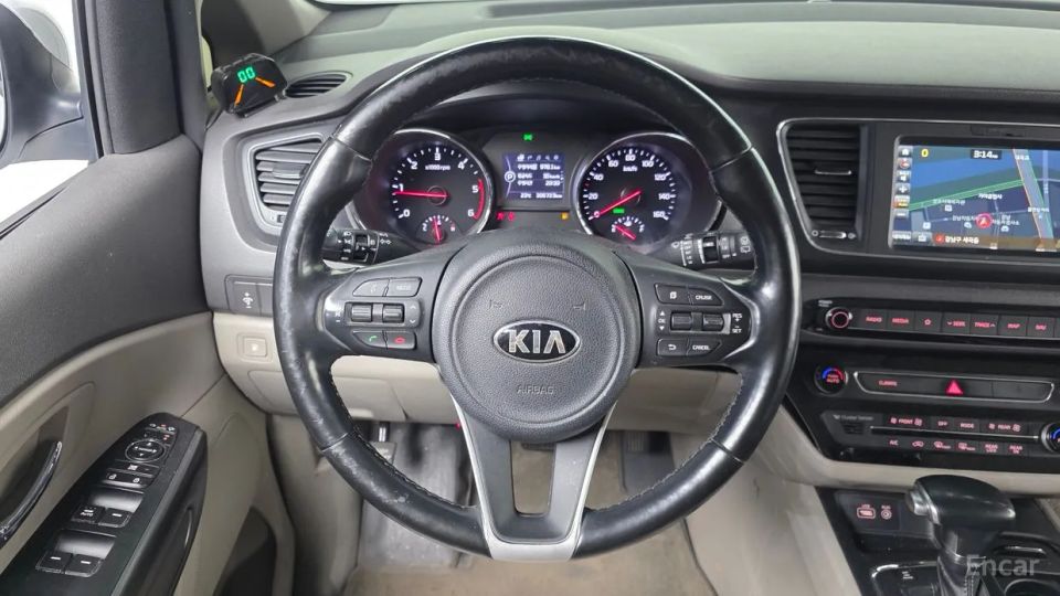 Kia Canival