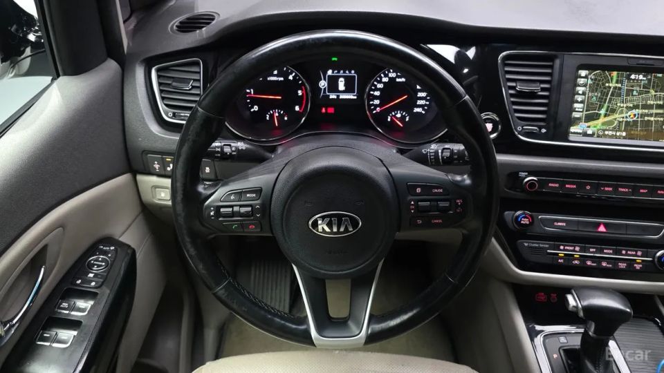 Kia Canival
