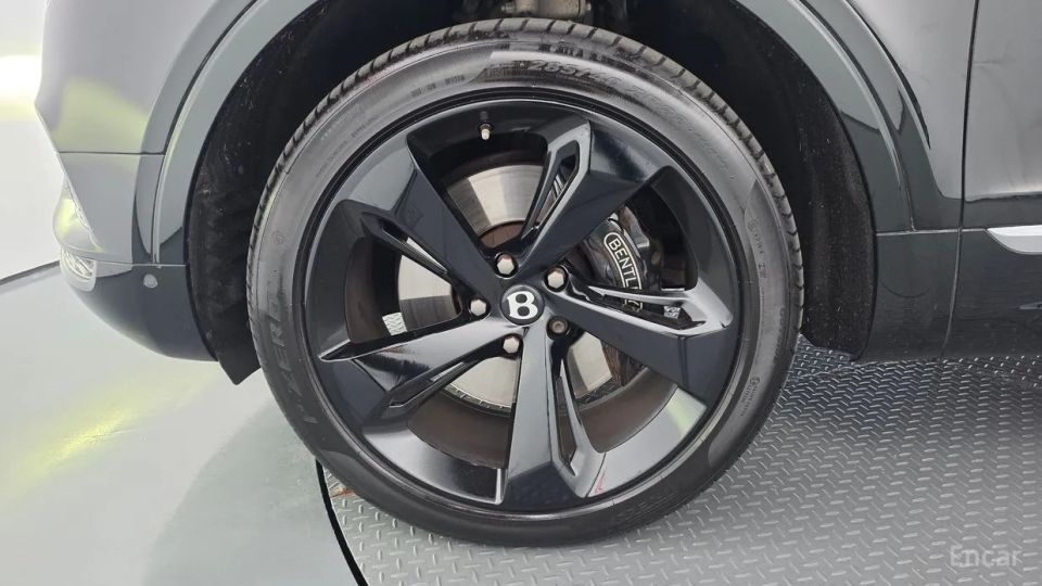 Bentley Bentayga