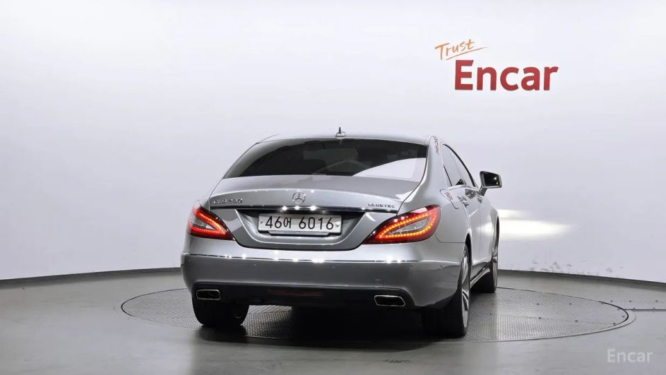 Mercedes-Benz CLS-Class