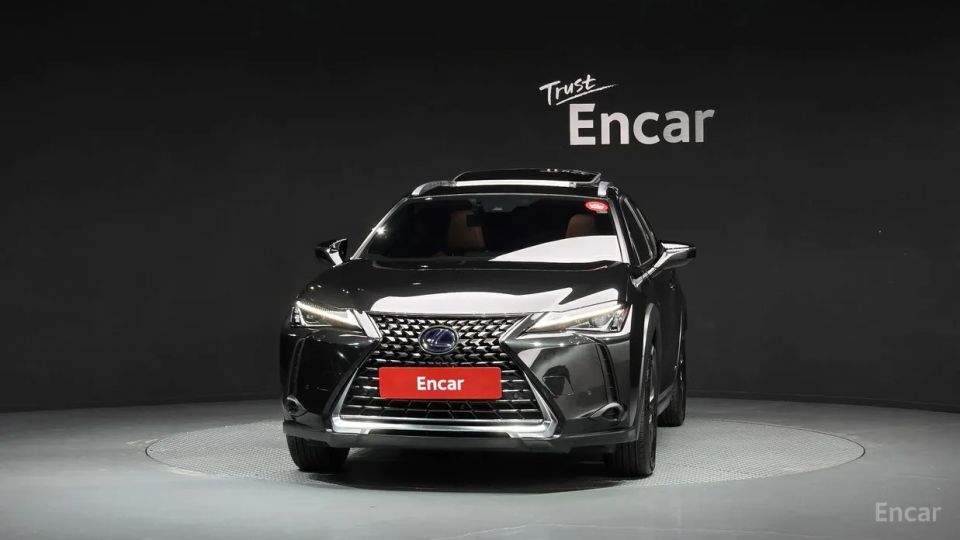 Lexus UX