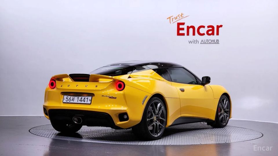 Lotus Evora