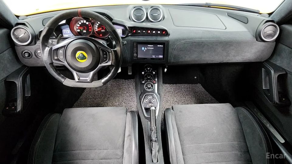Lotus Evora