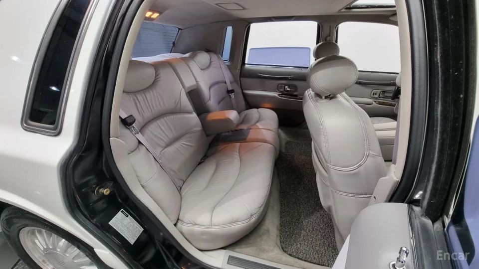 Lincoln Town Car