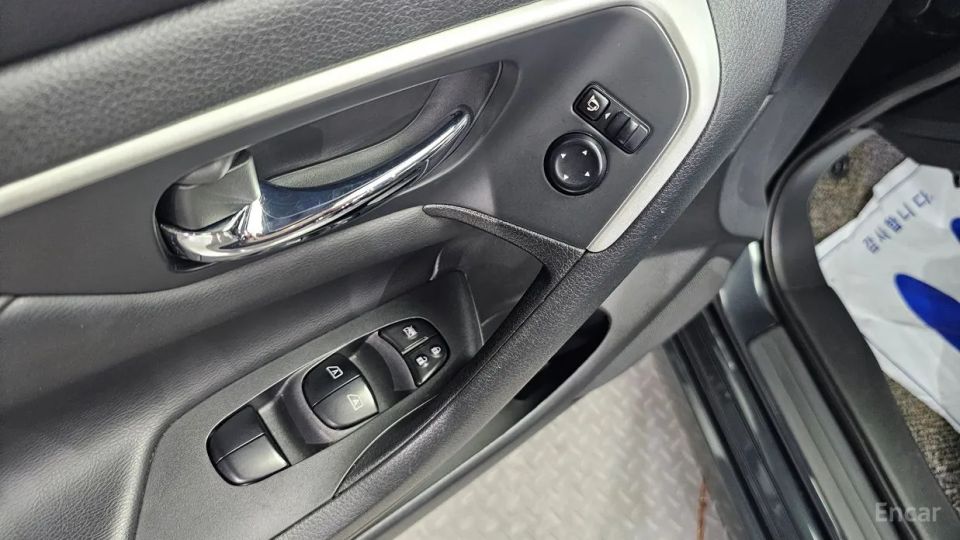 Nissan altima