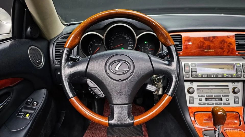 Lexus SC
