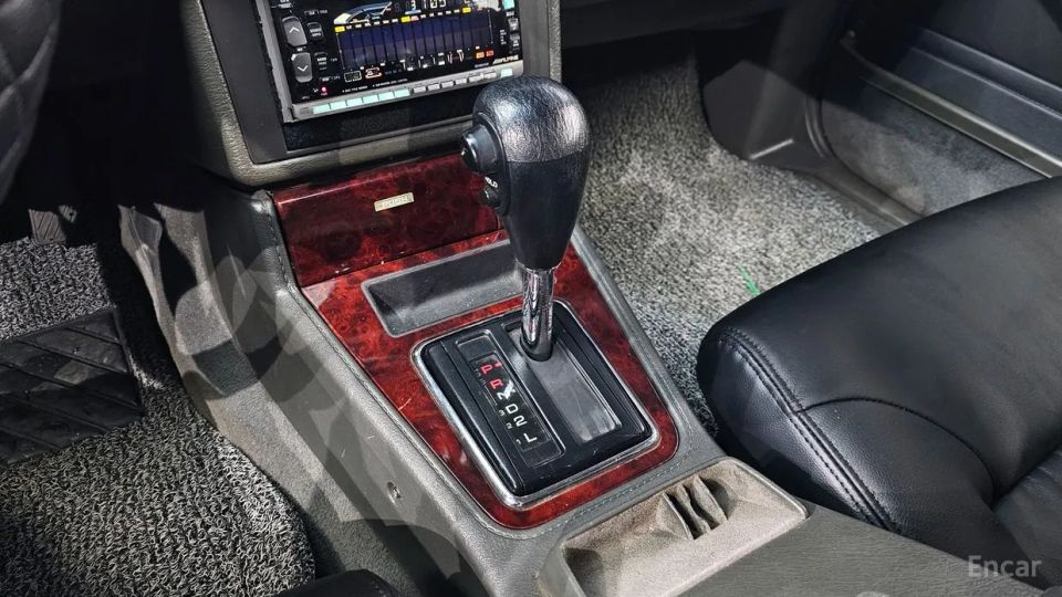 Kia Potentia