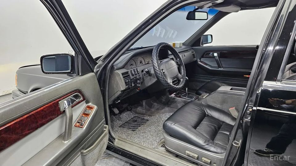 Kia Potentia