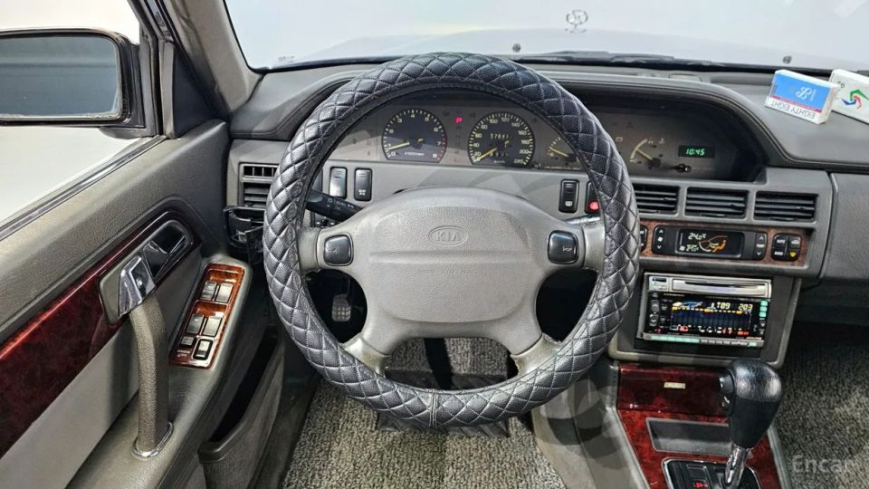 Kia Potentia