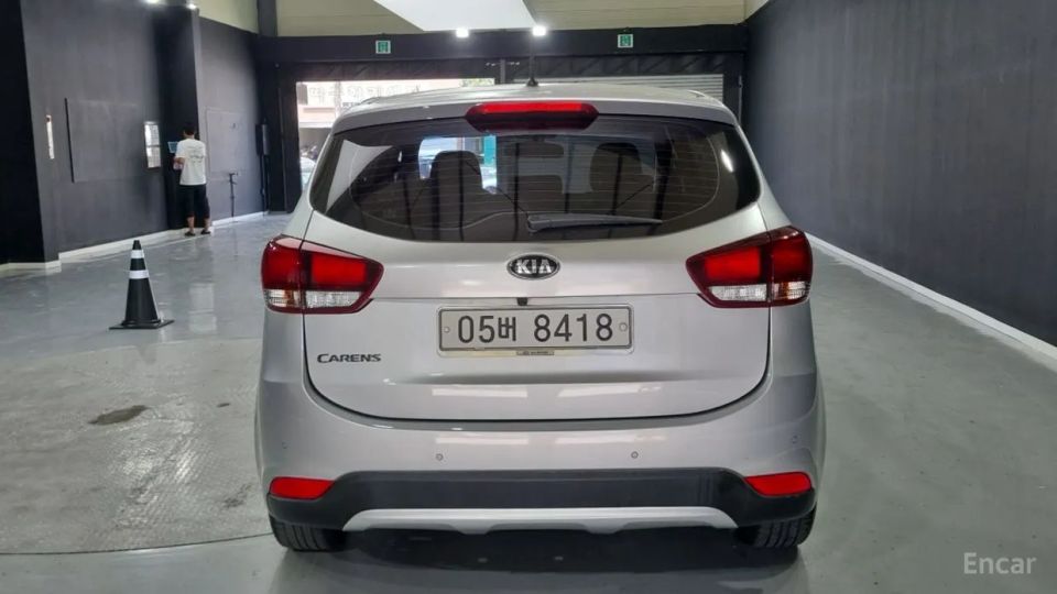 Kia Carens