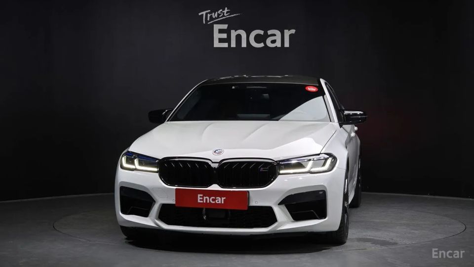 BMW M5
