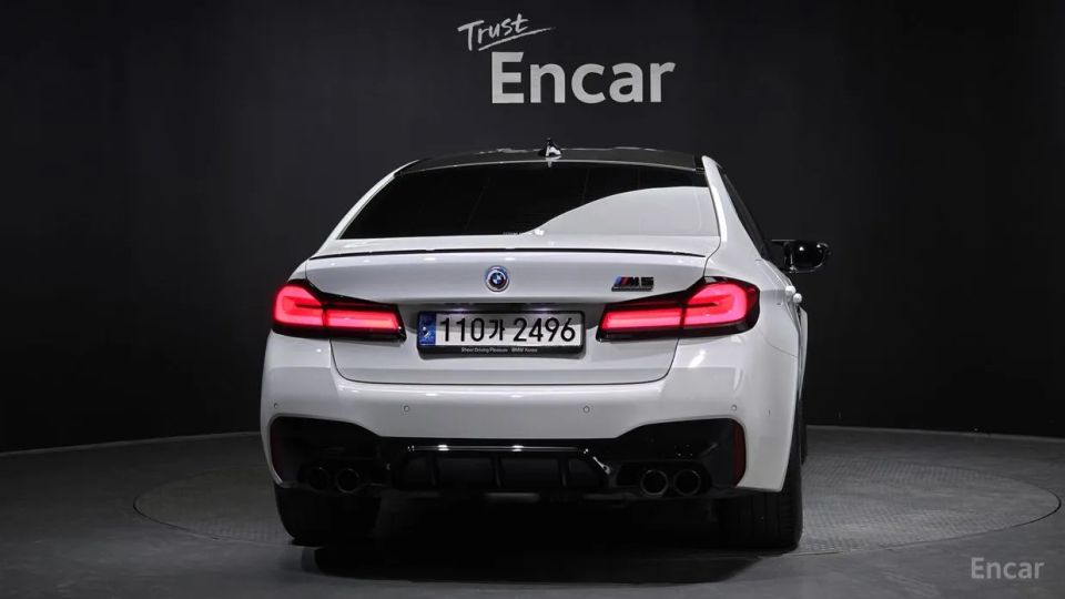 BMW M5