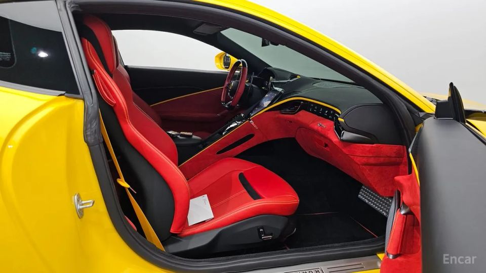 Ferrari Roma
