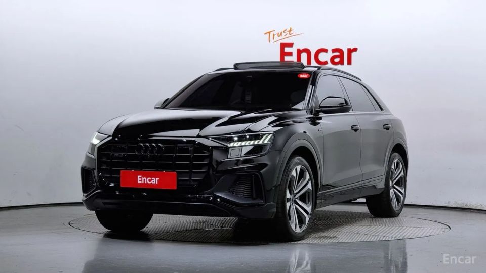 Audi Q8
