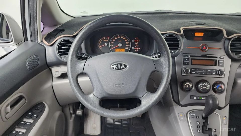 Kia Carens