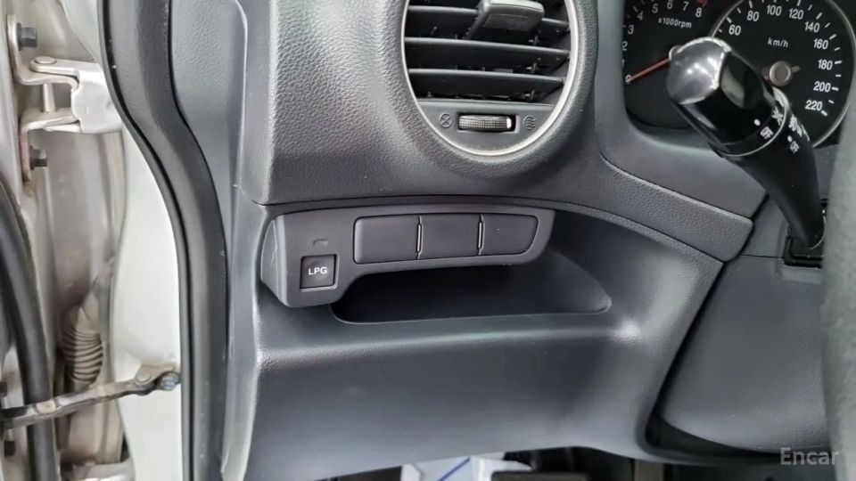 Kia Carens