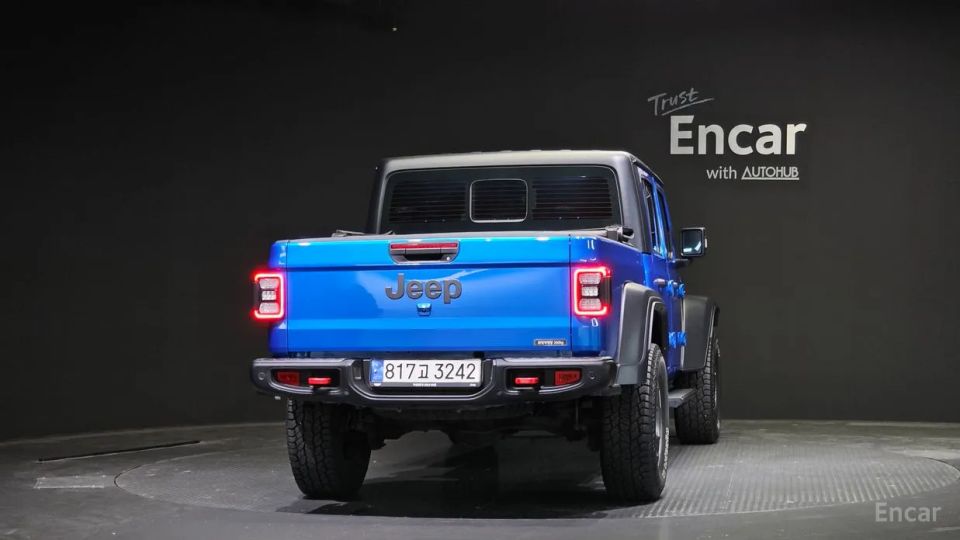 Jeep gladiator
