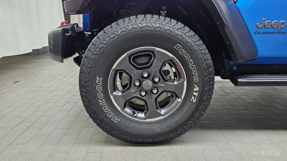 Jeep gladiator