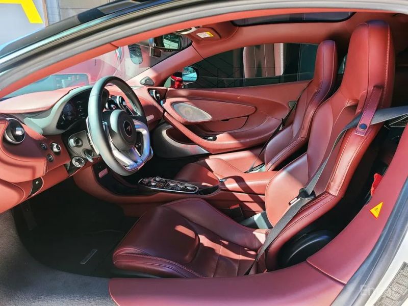 Mclaren GT