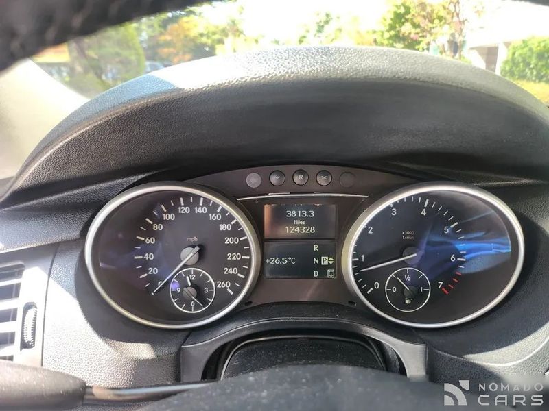 Mercedes-Benz R-Class