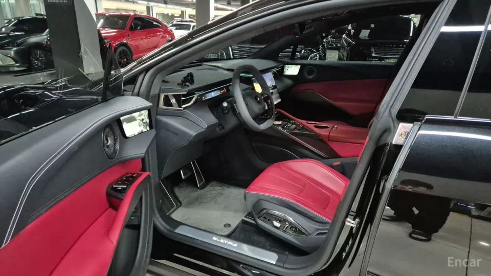 Lotus Eletre