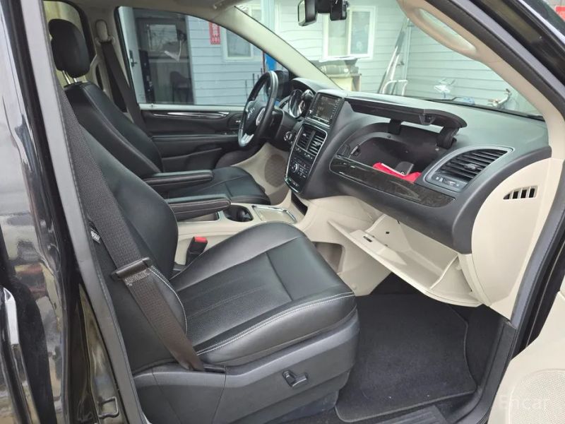 Dodge Grand Caravan
