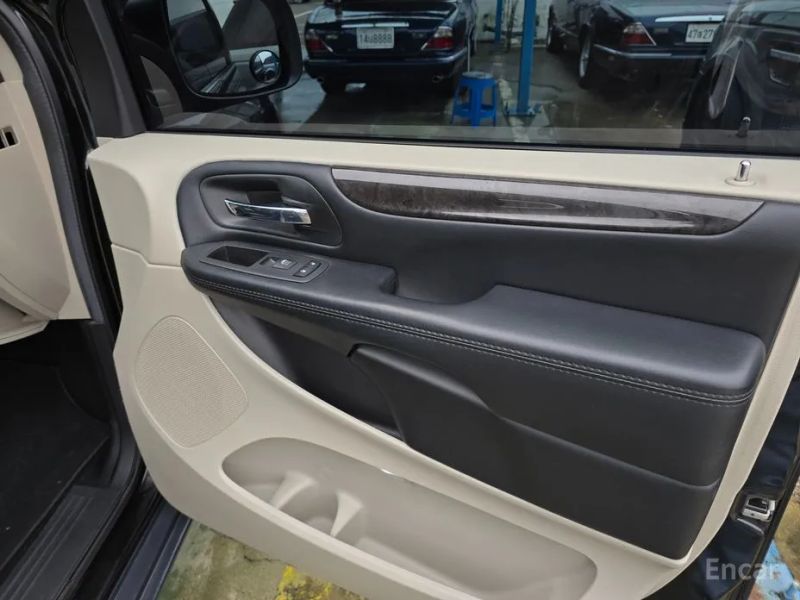 Dodge Grand Caravan
