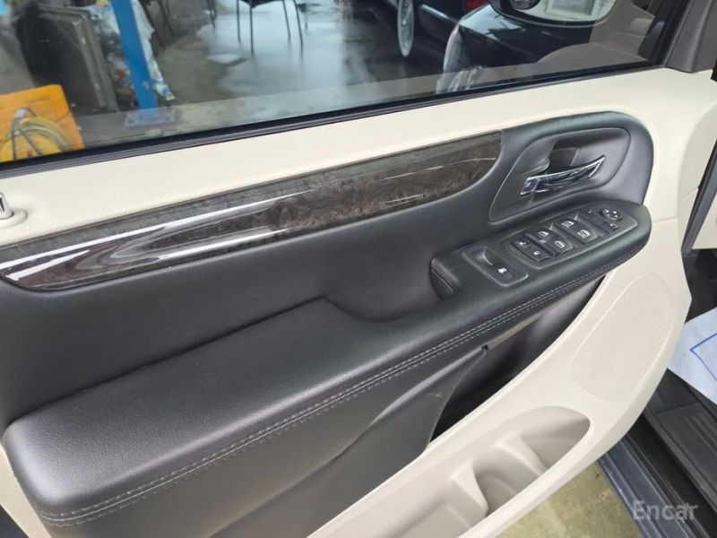 Dodge Grand Caravan