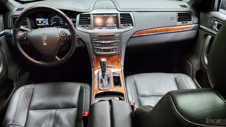 Lincoln MKS