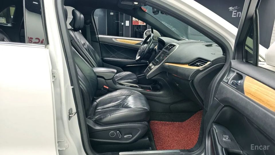 Lincoln MKC