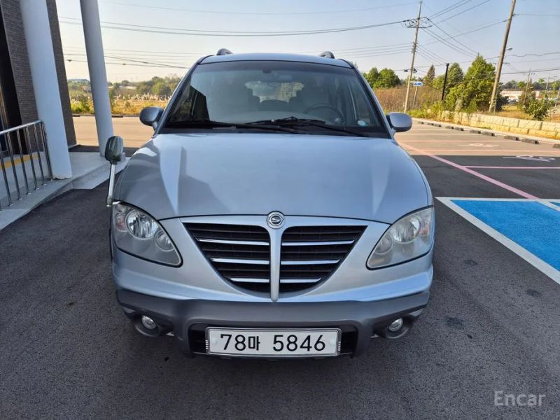 KG_Mobility_Ssangyong Rodius