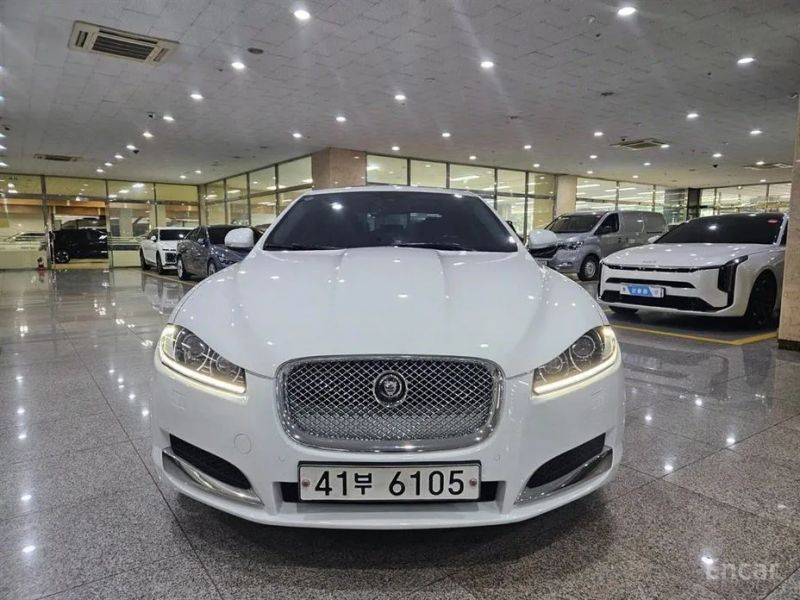 Jaguar xf
