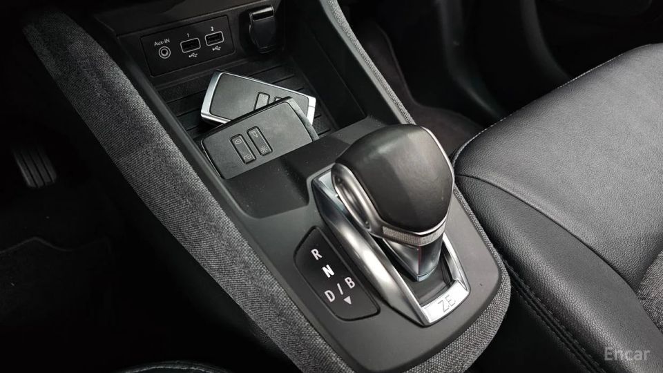 Renault-KoreaSamsung Zoe