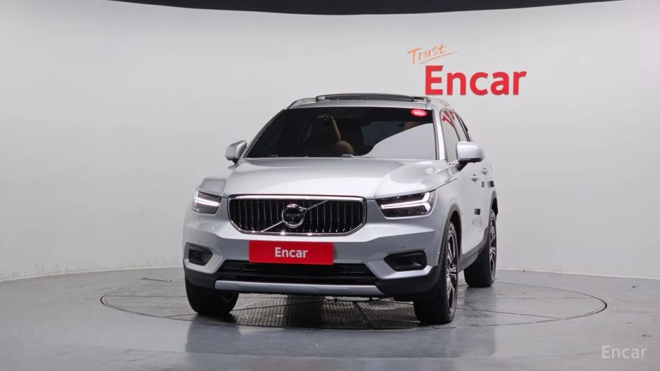Volvo XC40