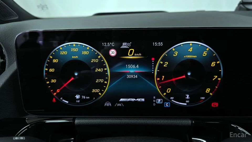 Mercedes-Benz GLA-Class