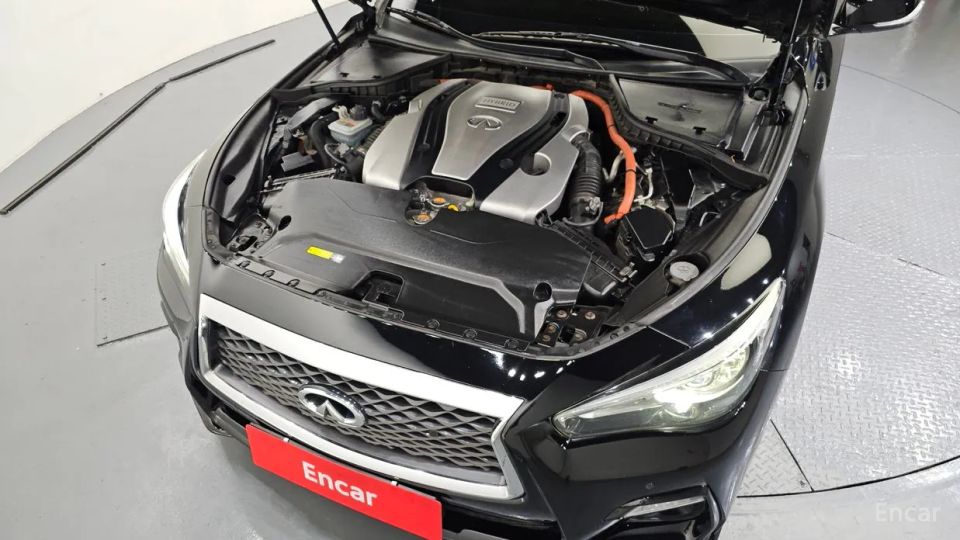 Infiniti Q50
