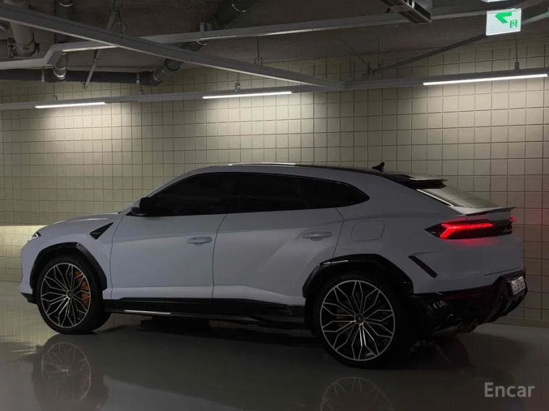 Lamborghini urus