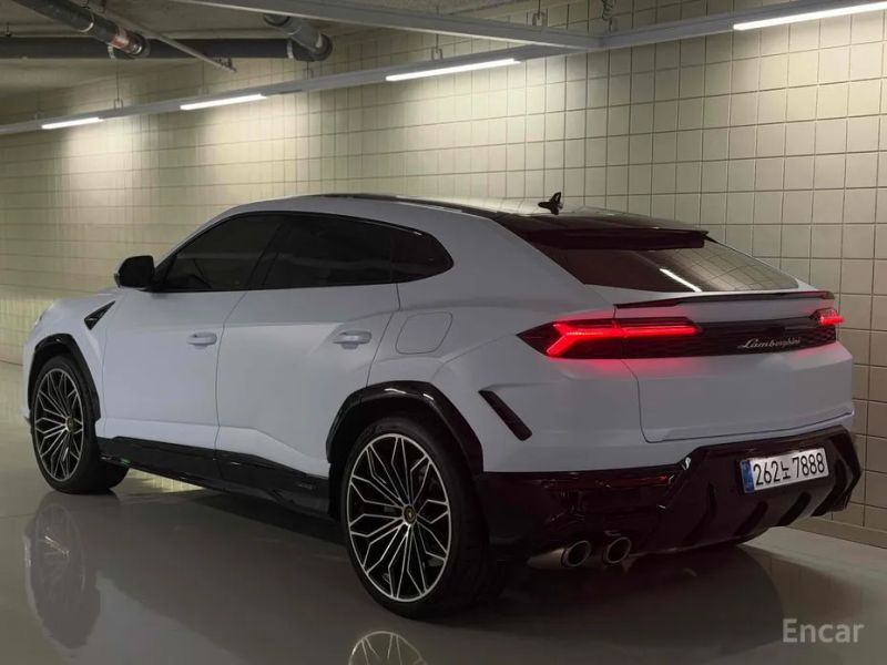 Lamborghini urus