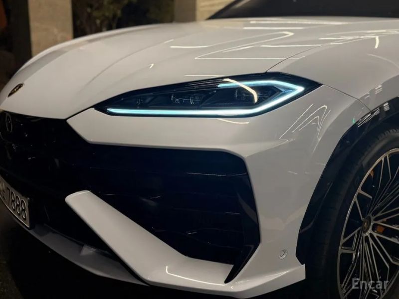 Lamborghini urus